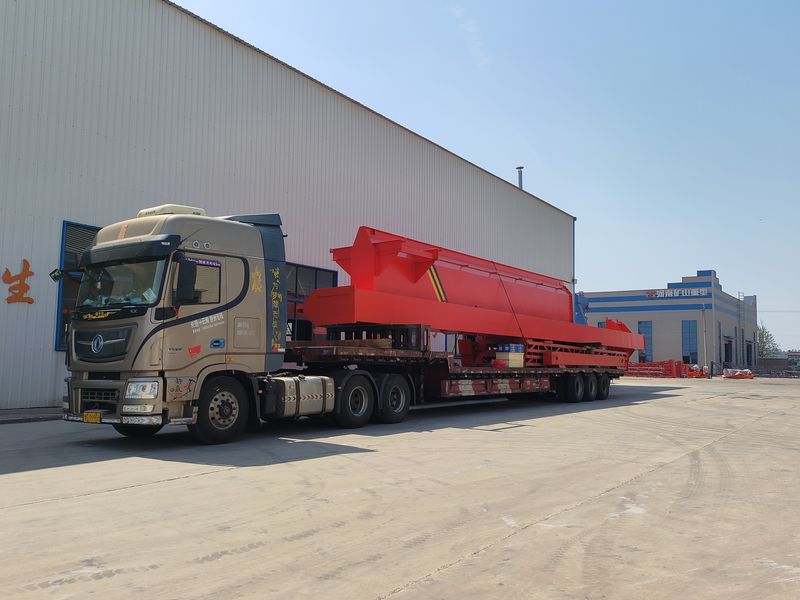 電動葫蘆門式起重機 MHxh16t—32m 制作完成，發(fā)往新疆交付客戶使用。